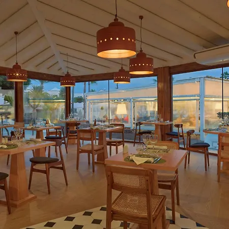 Hotel Boutique H10 White - Adults Only Playa Blanca (Lanzarote)