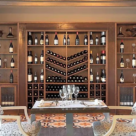 Boutique H10 White - Adults Only Hotel 4*