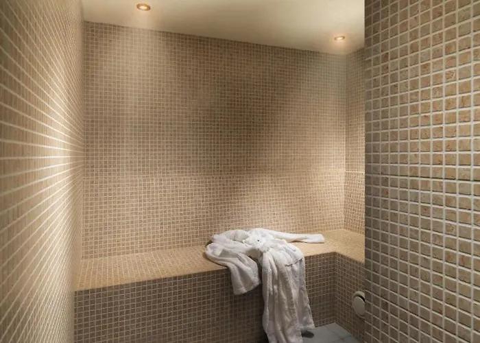 Hotel Boutique H10 White - Adults Only 4*