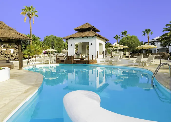 Boutique H10 White - Adults Only