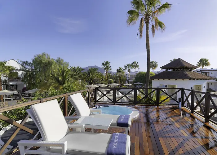 Boutique H10 White - Adults Only Hotell