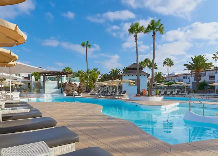 Boutique H10 White - Adults Only