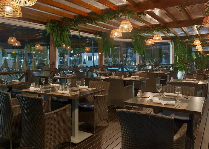 أتش10 وايت سويتس البوتيكي - للبالغين فقط بلايا بلانكا